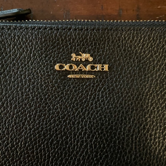Coach genuine Black grain leather wristlet 7.25” X 4.5” gold hardware ELNC~ - Picture 5 of 12